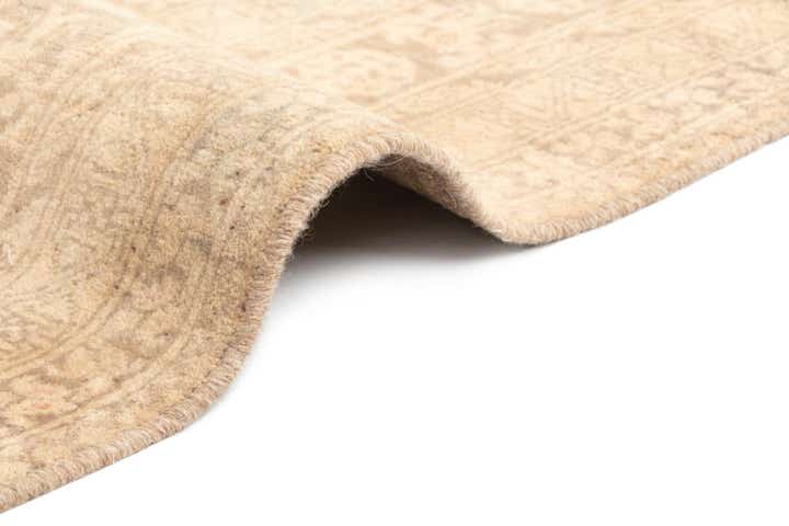 6' 2 x 8' 11 Vintage Rug