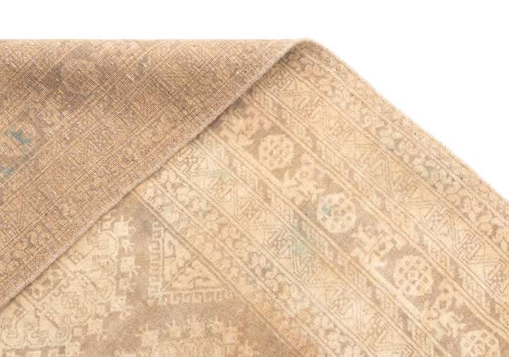 6' 2 x 8' 11 Vintage Rug
