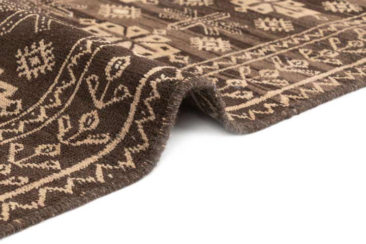 3' 3 x 6' 4 Vintage Rug