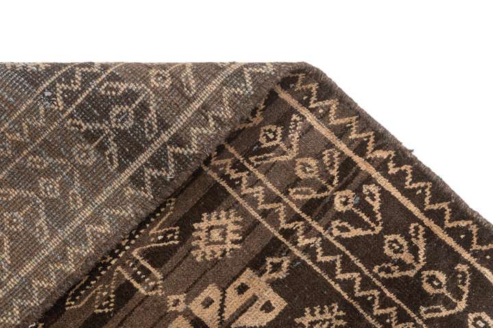 3' 3 x 6' 4 Vintage Rug