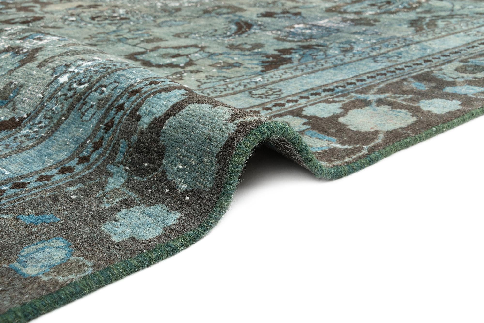 8' 9 x 11' Vintage Rug