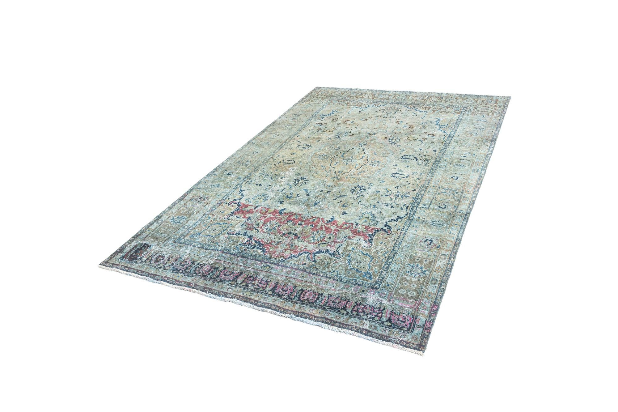 6' 2 x 10' Vintage Rug
