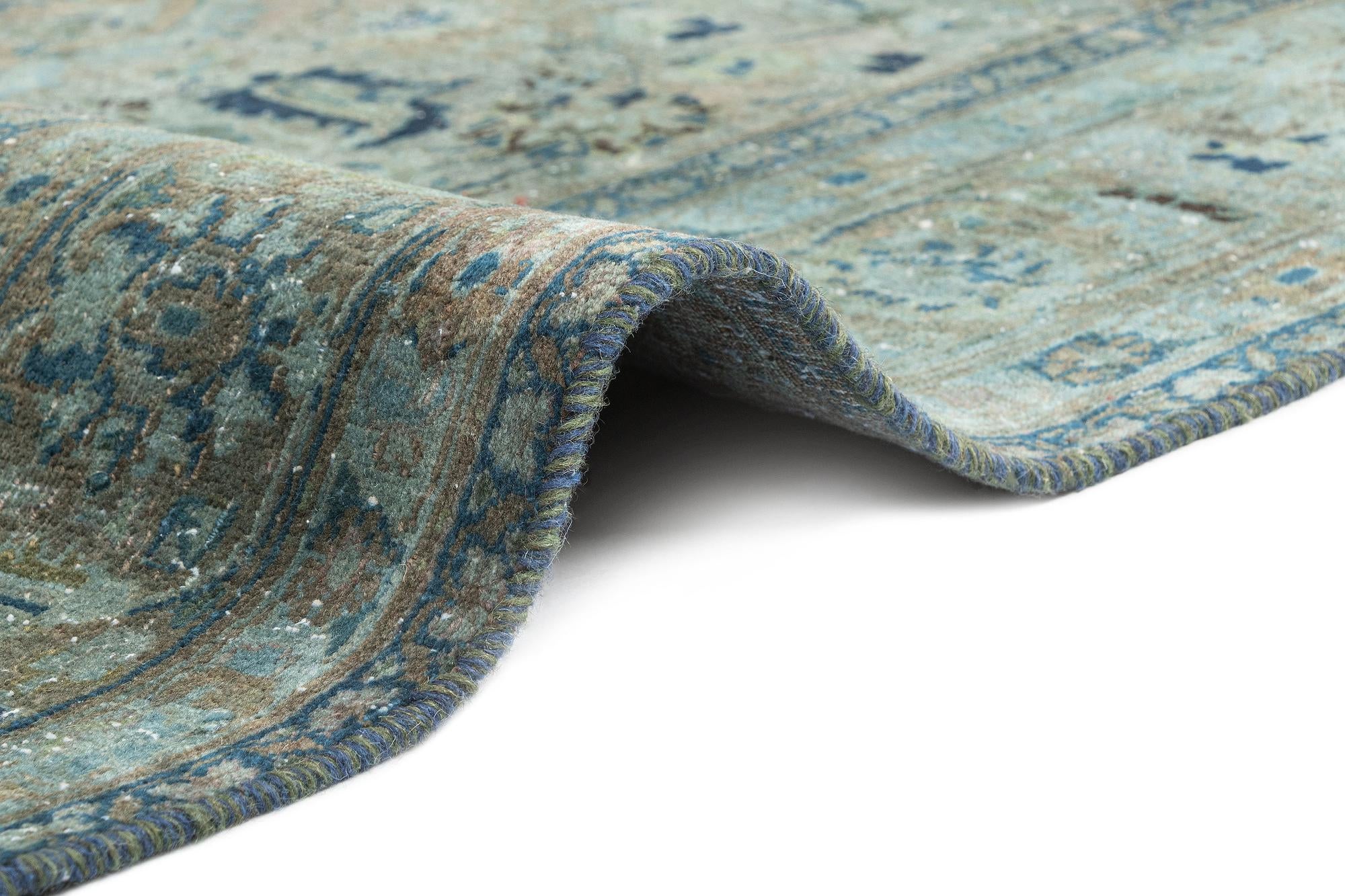 6' 2 x 10' Vintage Rug