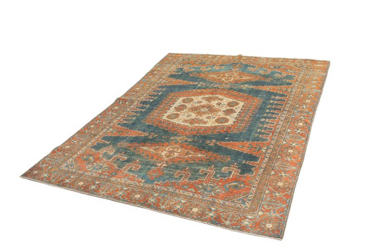 Detail image of 6' 10 x 10' 1 Viss Wool Rug