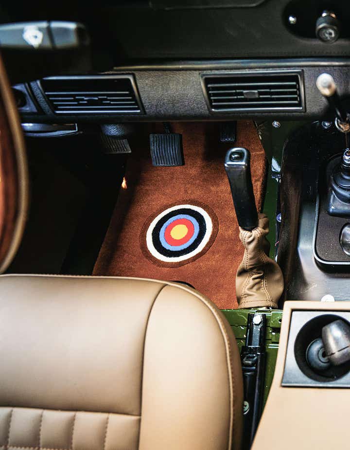 1' 4 x 2' Hand Knotted WM Brown Driver Rug