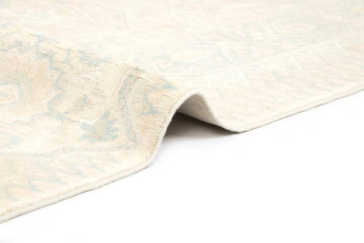 Detail image of 8' 8 x 11' 11 Hand Knotted Ziegler Rug