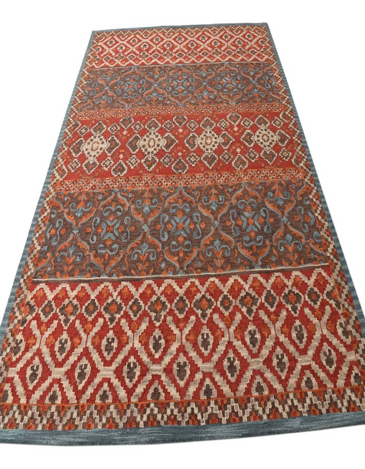 Detail image of 8' x 10' Luna Rug