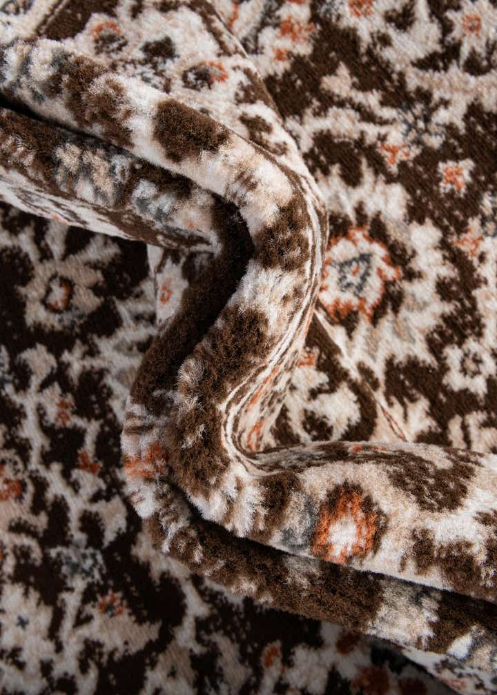 5' 3 x 5' 3 Charlotte Round Rug