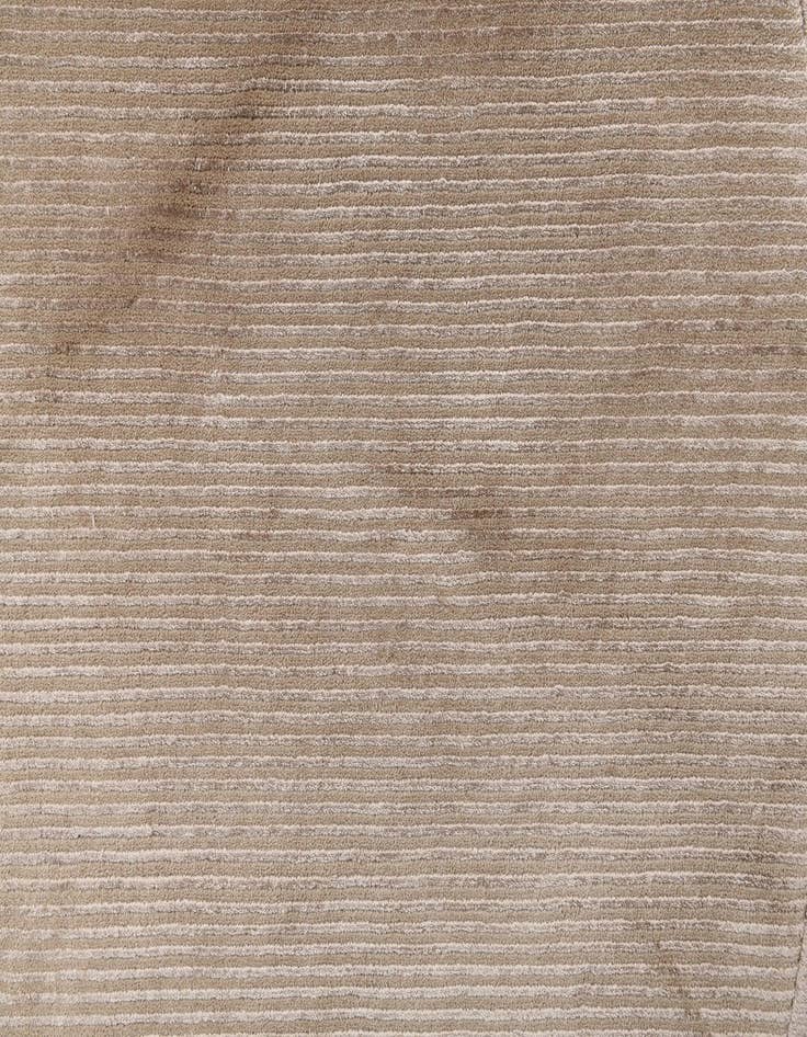 Detail image of 6' 6 x 6' 6  Hand Knotted Darya Wool Round Rug