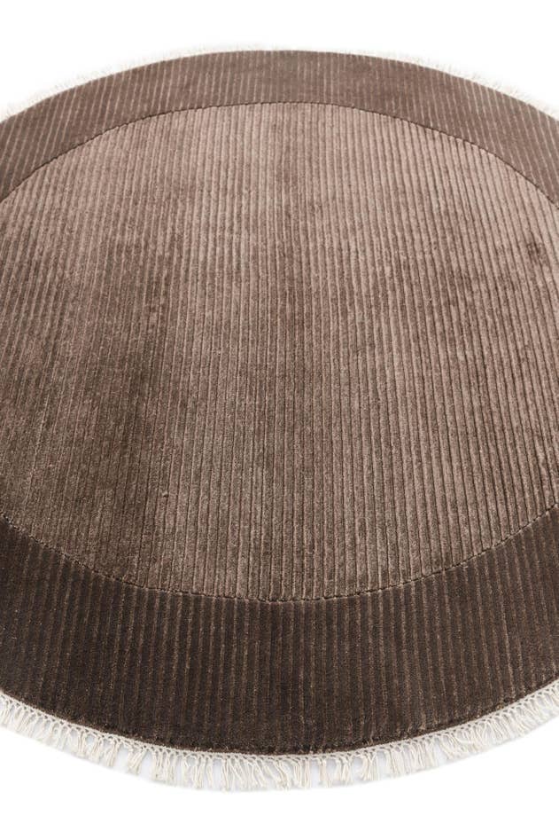 Detail image of 4' 10 x 4' 10 Hand Knotted Darya Wool Round Rug