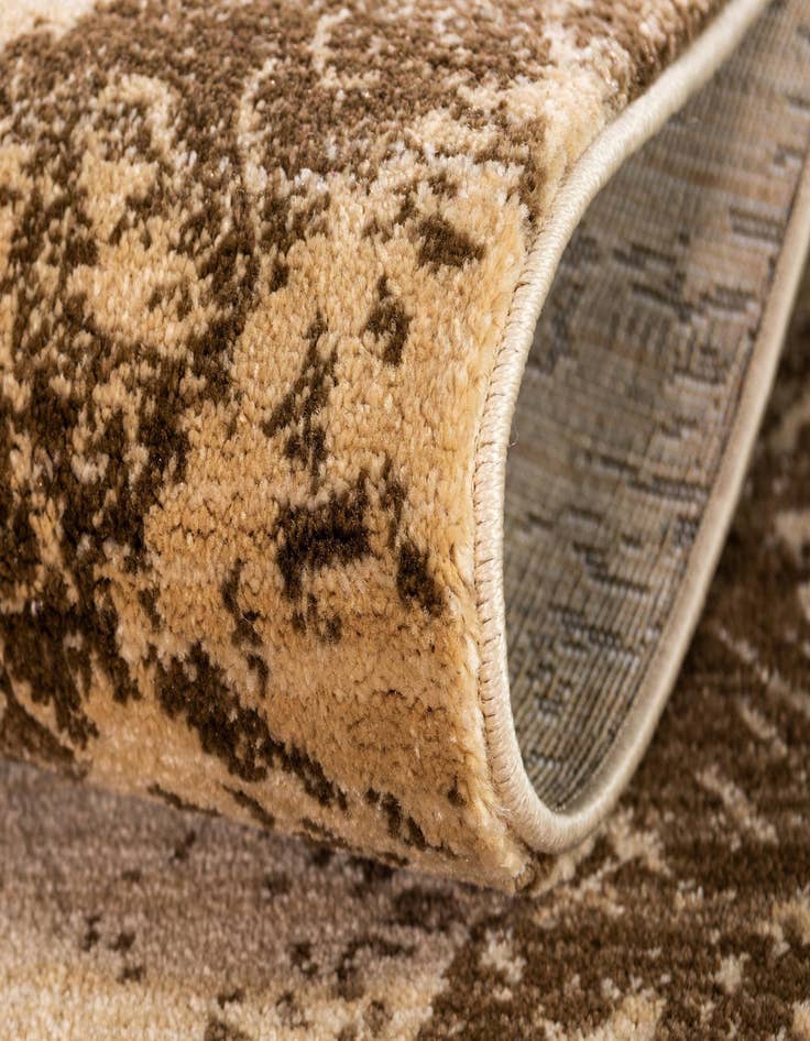 Detail image of 8' x 8' Graham Round Rug