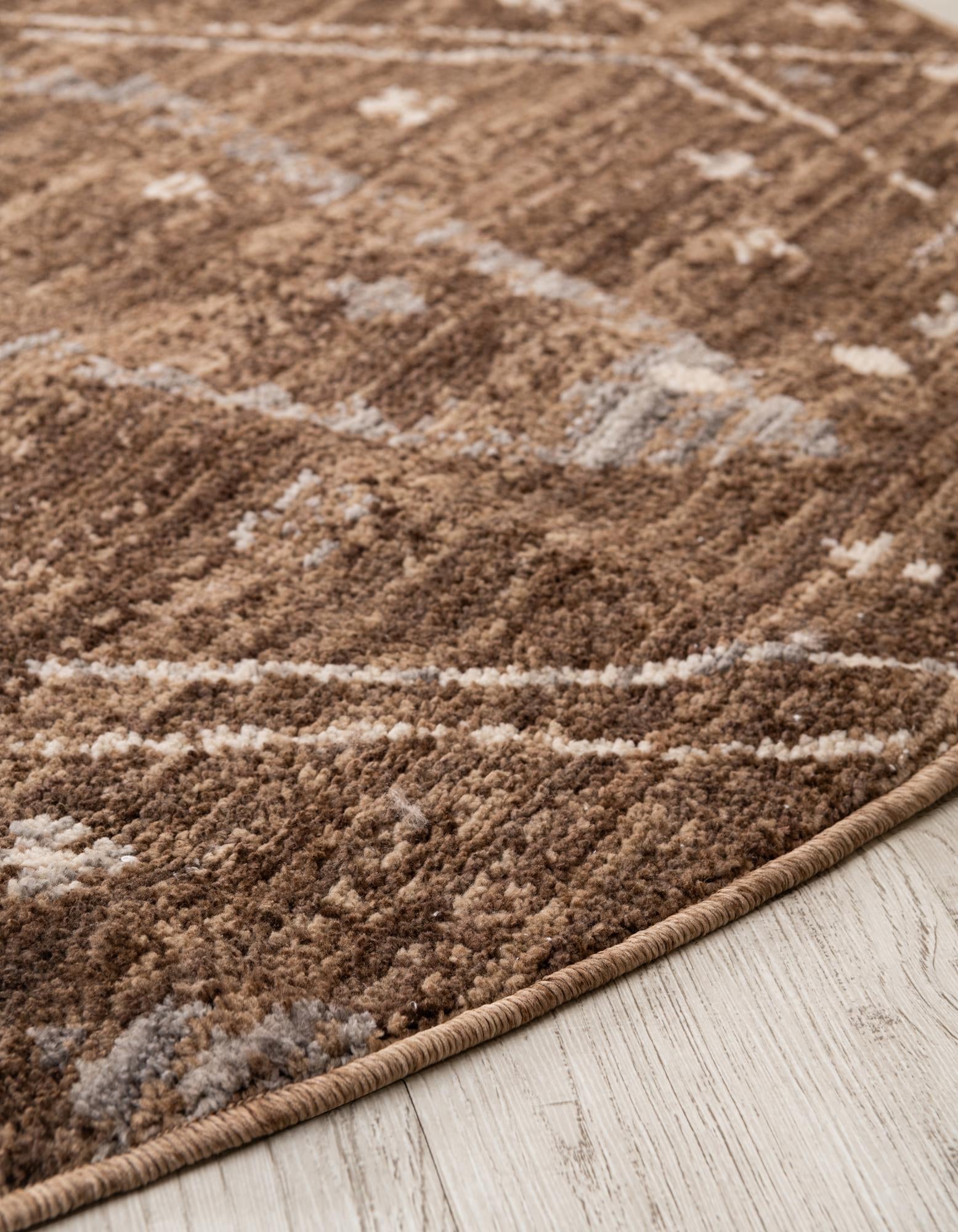 5' x 5' Grand Tradition Round Rug
