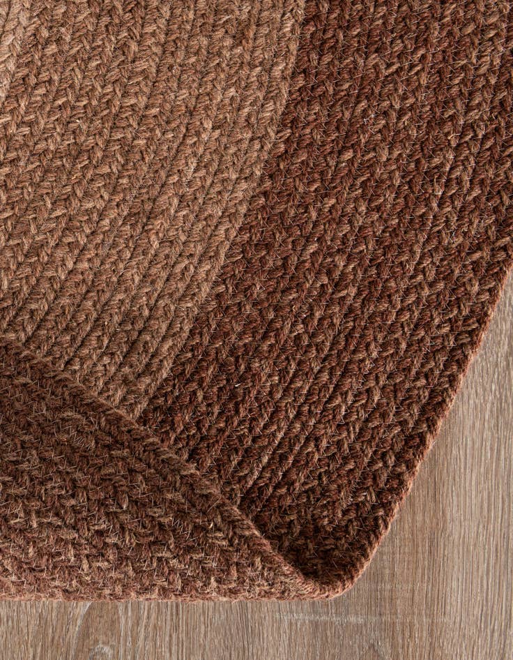 Detail image of 5' 1 x 5' 1 Handmade Hand Braided Wool Round Rug