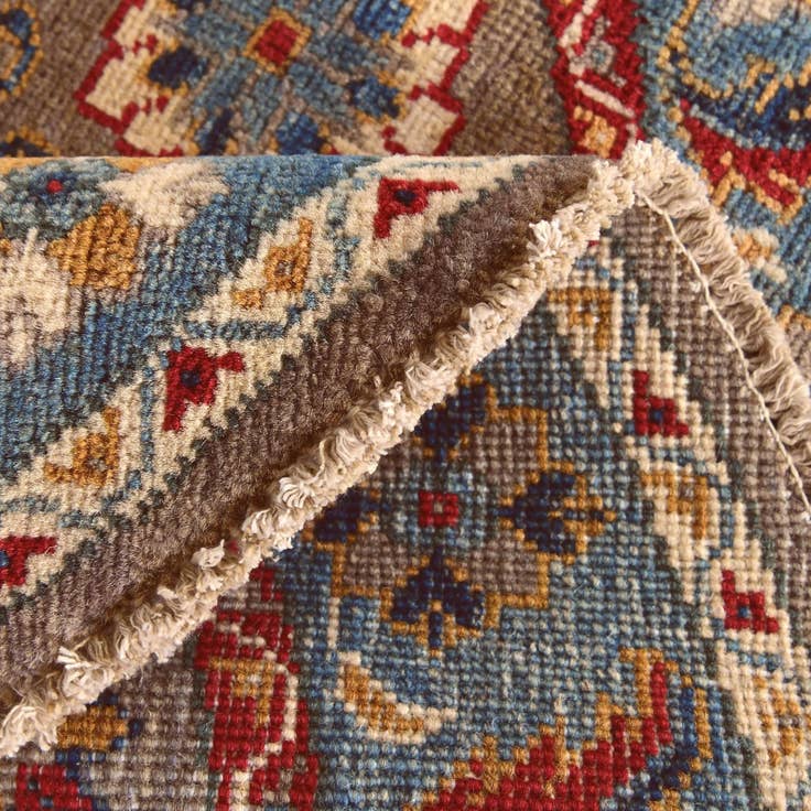 Detail image of 3' 4 x 3' 4 Hand Knotted Kazak Round Rug