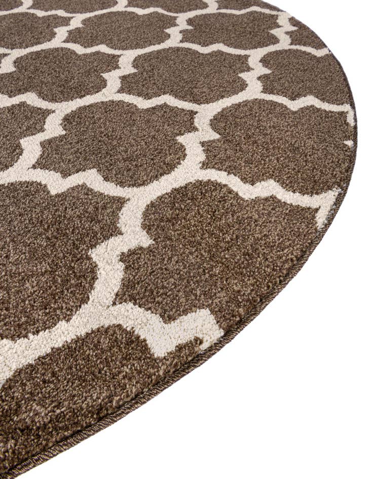 Detail image of 7' 10 x 7' 10 Lattice Round Rug