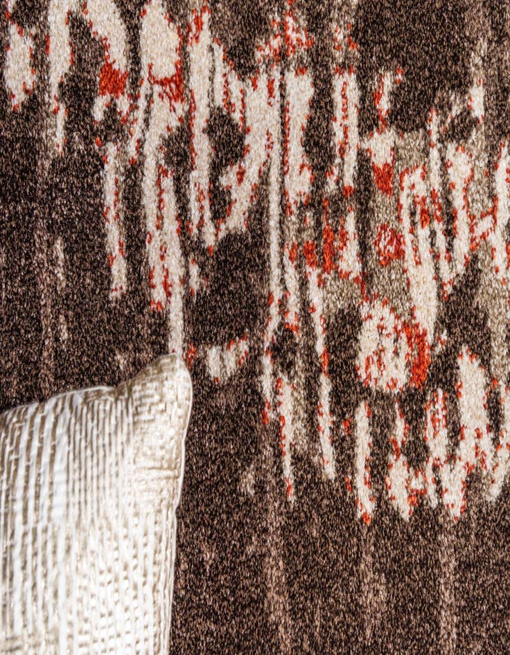 Detail image of 6' x 6' Lattice Round Rug