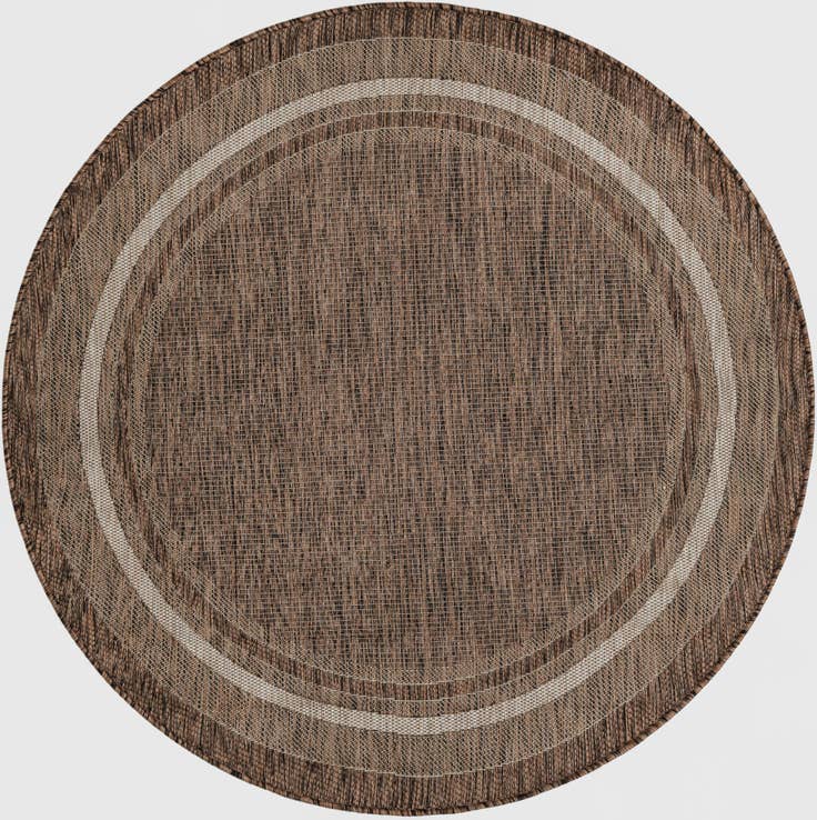Detail image of 5' 3 x 5' 3 Easy-Clean Border Indoor / Outdoor Round Rug
