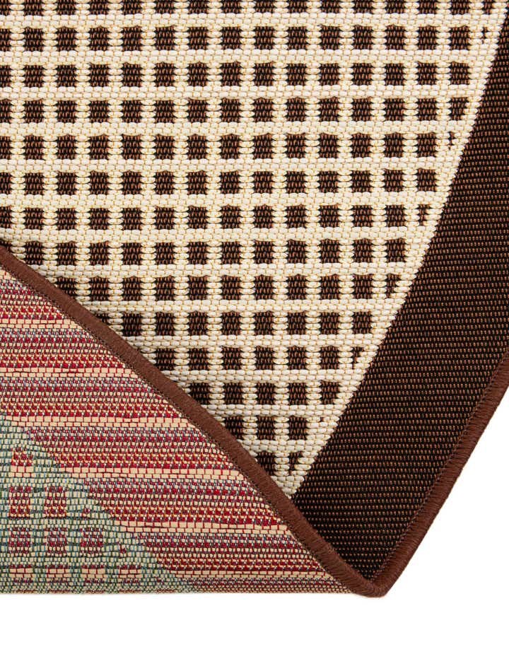 7' 10 x 7' 10 Easy-Clean Border Indoor / Outdoor Round Rug