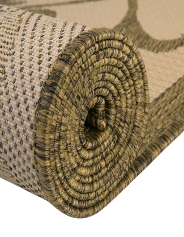 Detail image of 6' x 6' Easy-Clean Botanical Indoor / Outdoor Round Rug
