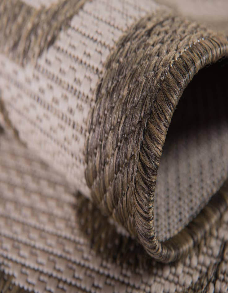 Detail image of 6' x 6'  Washable Botanical Indoor / Outdoor Round Rug