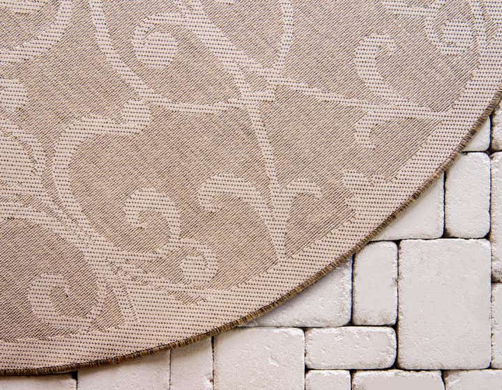 6' x 6' Easy-Clean Botanical Indoor / Outdoor Round Rug