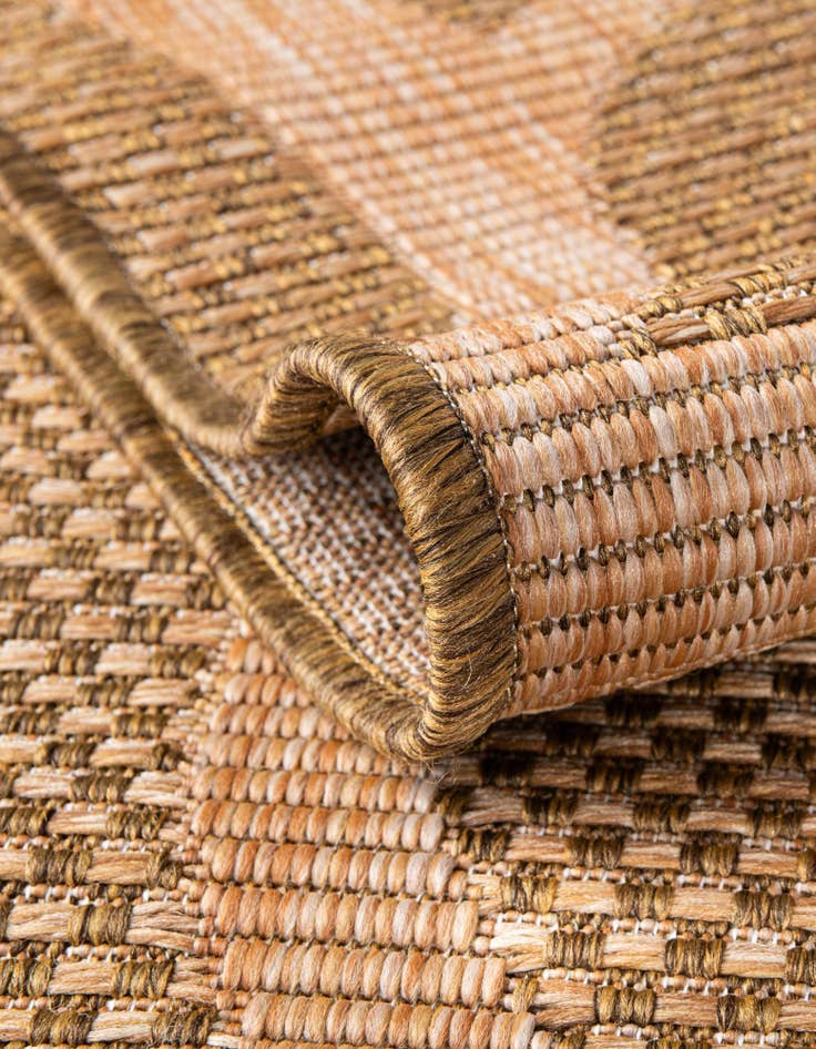 Detail image of 6' x 6'  Washable Botanical Indoor / Outdoor Round Rug