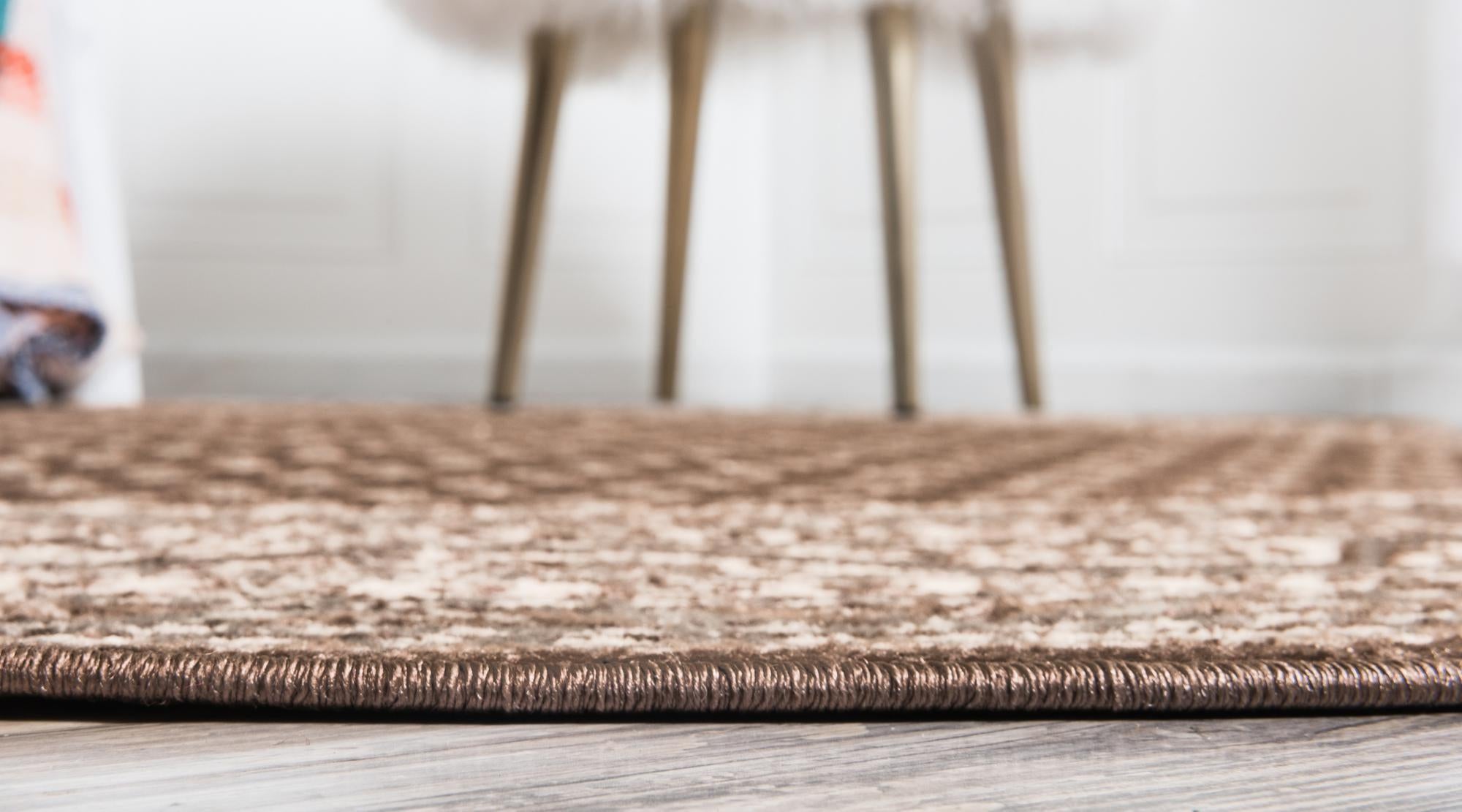 3' 7 x 3' 7 SoHo Round Rug