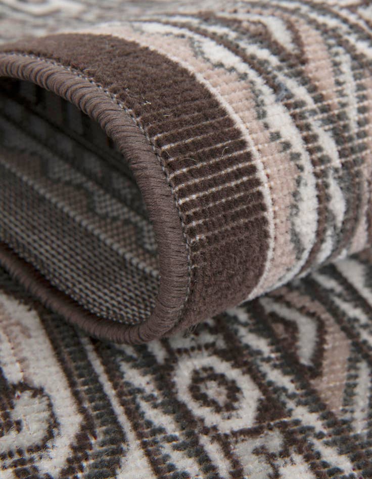 Detail image of 3' 7 x 3' 7 Tribeca Round Rug
