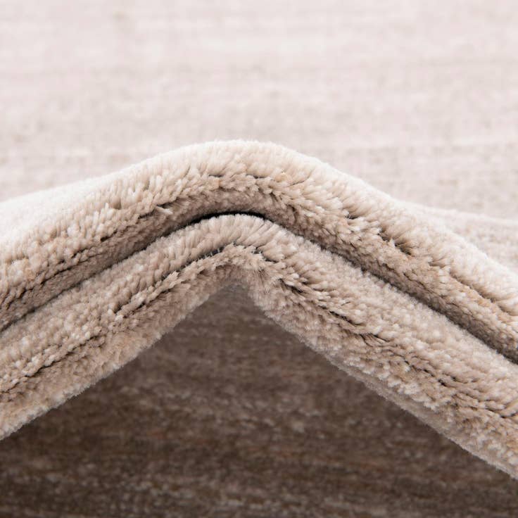Detail image of 4' x 4' Uptown Round Rug