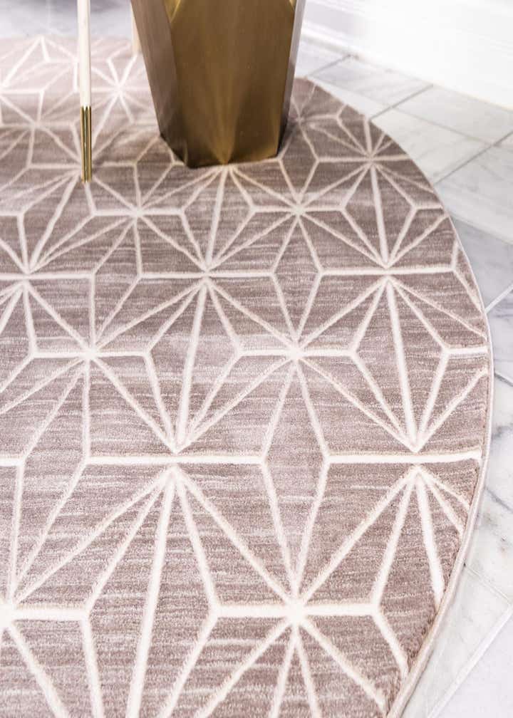 5' 3 x 5' 3 Uptown Fifth Avenue Round Rug