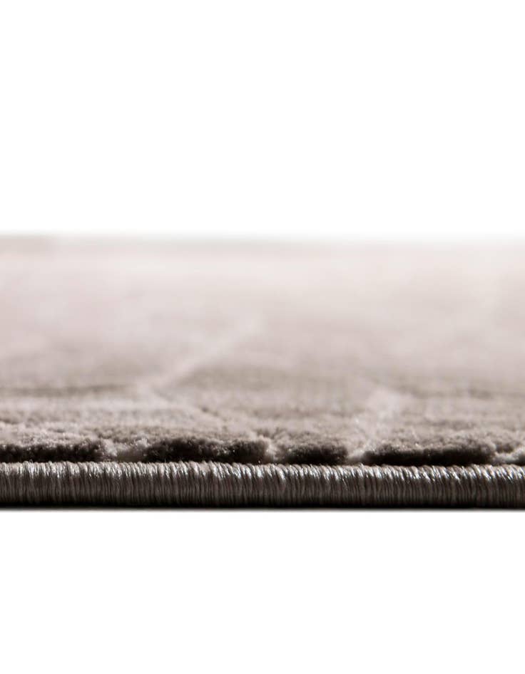 Detail image of 3' 3 x 3' 3 Uptown Fifth Avenue Round Rug