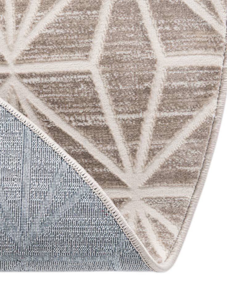 Detail image of 3' 3 x 3' 3 Uptown Fifth Avenue Round Rug