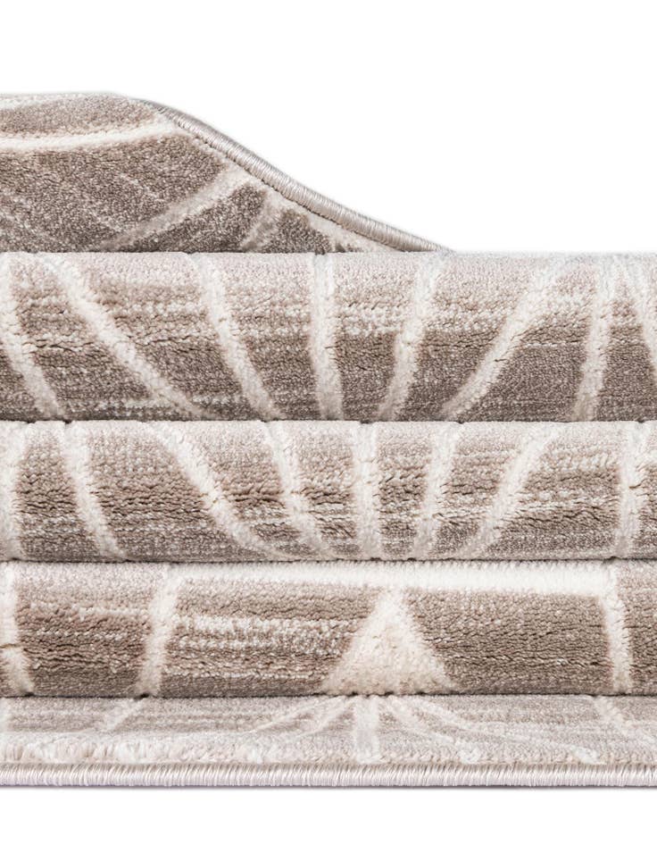 Detail image of 5' 3 x 5' 3 Uptown Fifth Avenue Round Rug