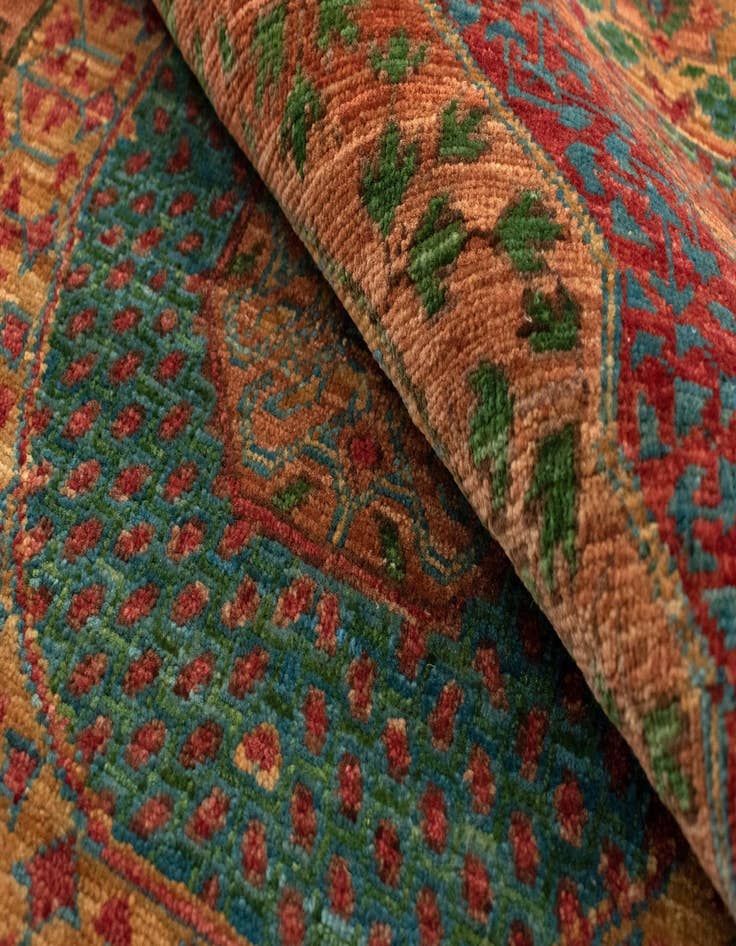 Detail image of 2' 6 x 10' 6 Amina Wool Runner Rug