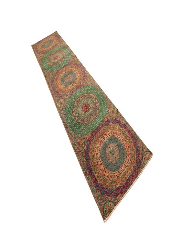 Detail image of 2' 6 x 11' Amina Wool Runner Rug