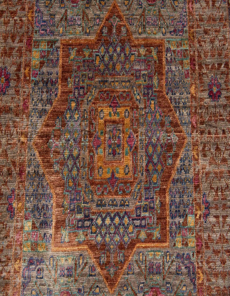 Detail image of 2' 7 x 12' 10 Amina Wool Runner Rug