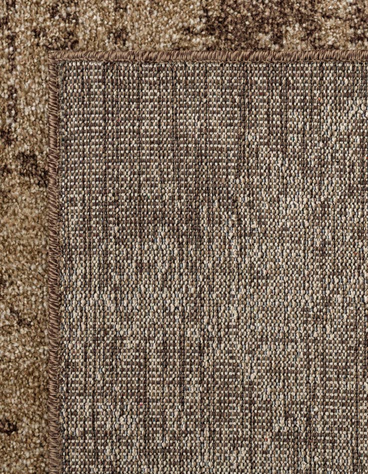 Detail image of 2' 7 x 10' Angelica Runner Rug