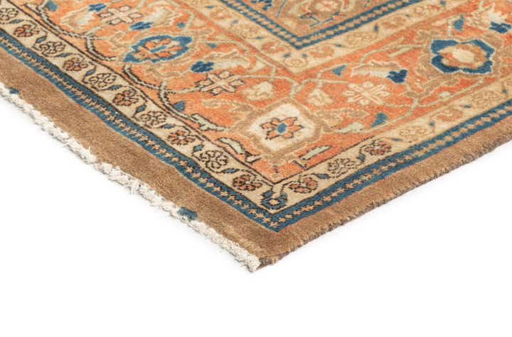 5' 3 x 10' 8 Arak Wool Runner Rug