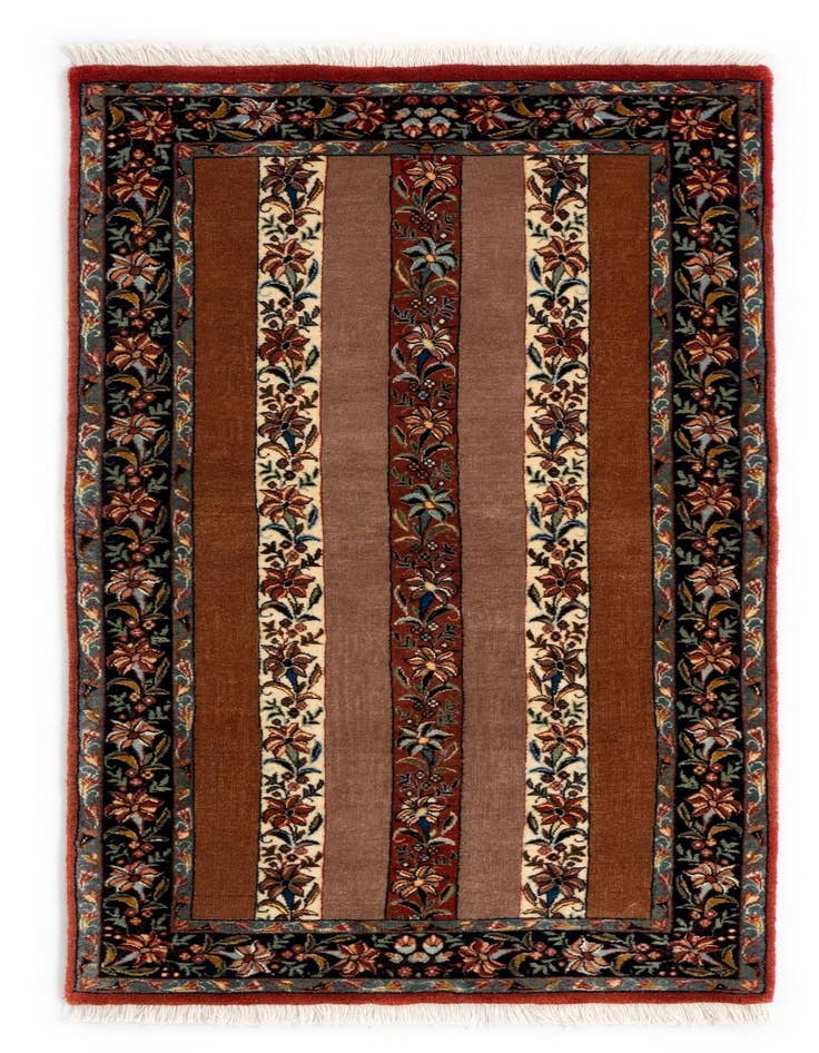 Detail image of 2' 4 x 5' Bidjar Wool Runner Rug