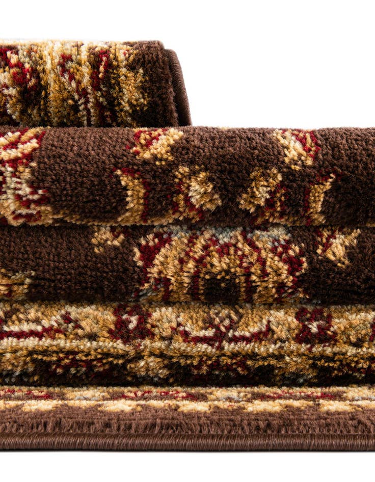 Detail image of 2' x 6' Classic Agra Runner Rug