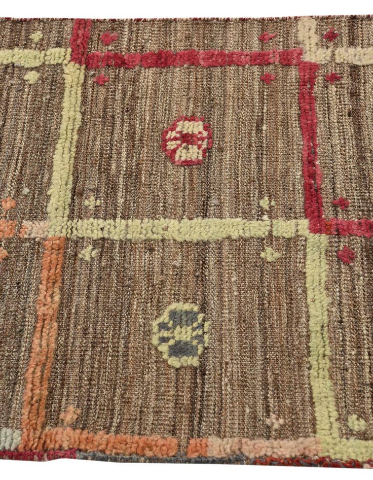 Detail image of 2' 4 x 10'  Hand Knotted Darya Wool Runner Rug