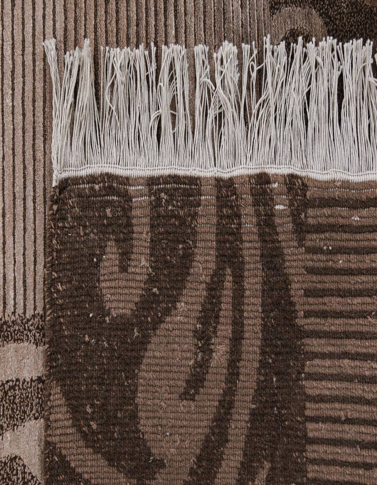Detail image of 2' 9 x 10' 3  Hand Knotted Darya Wool Runner Rug