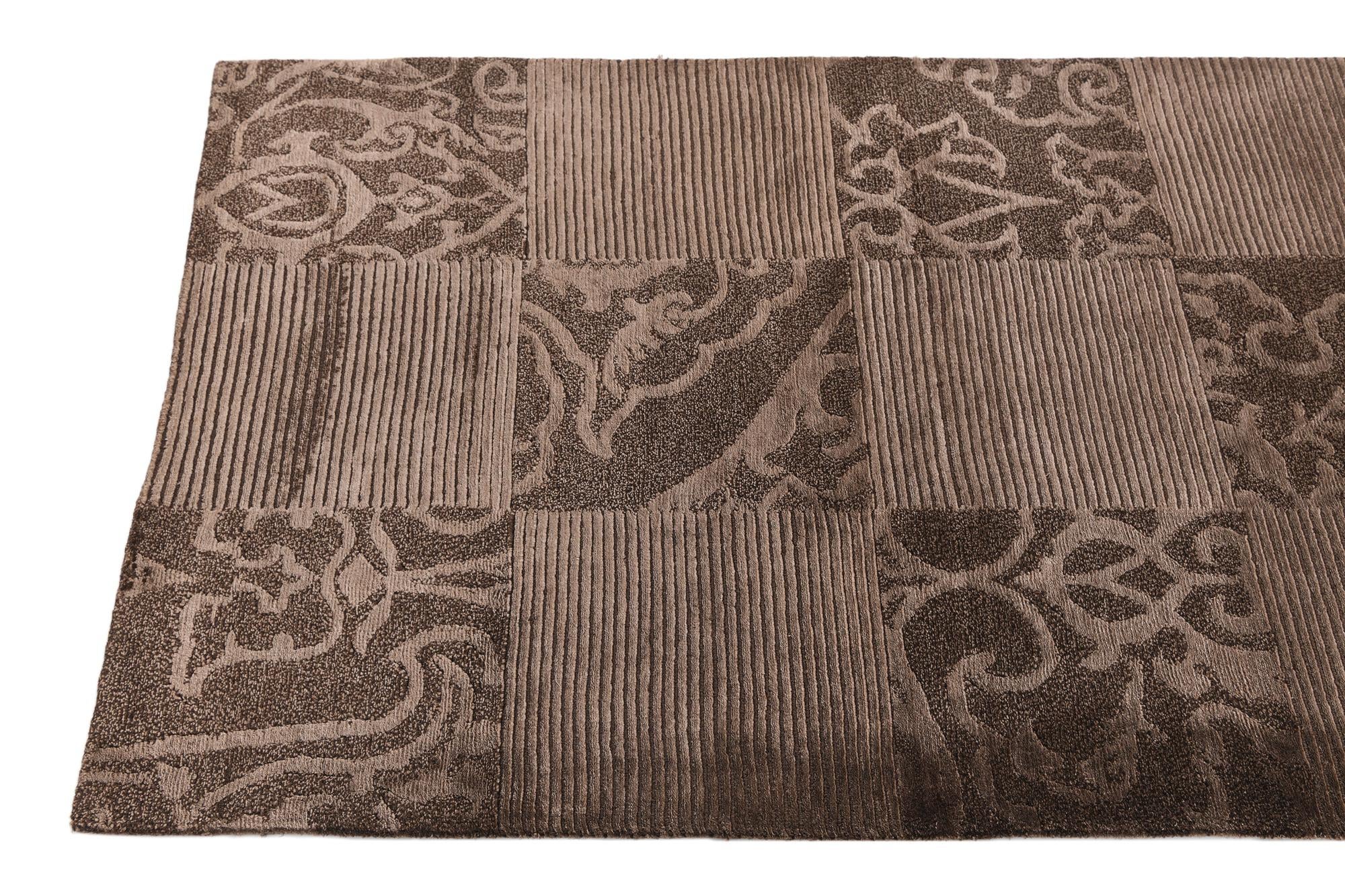 2' 8 x 10' Darya Runner Rug