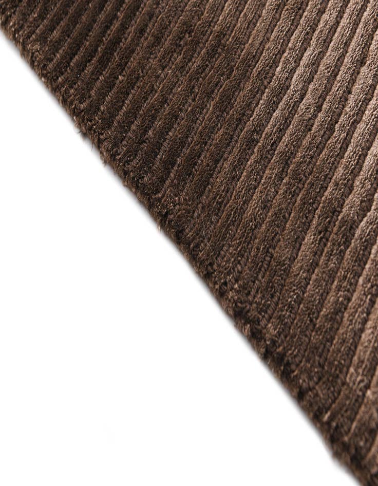 Detail image of 2' 8 x 10' Darya Runner Rug