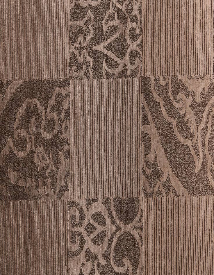 Detail image of 2' 8 x 10' Darya Runner Rug