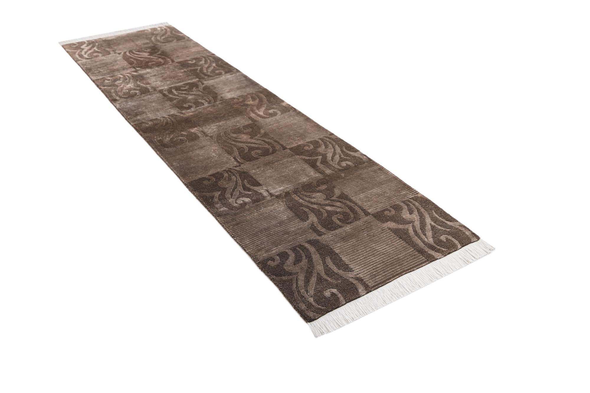 2' 8 x 9' 9 Darya Runner Rug