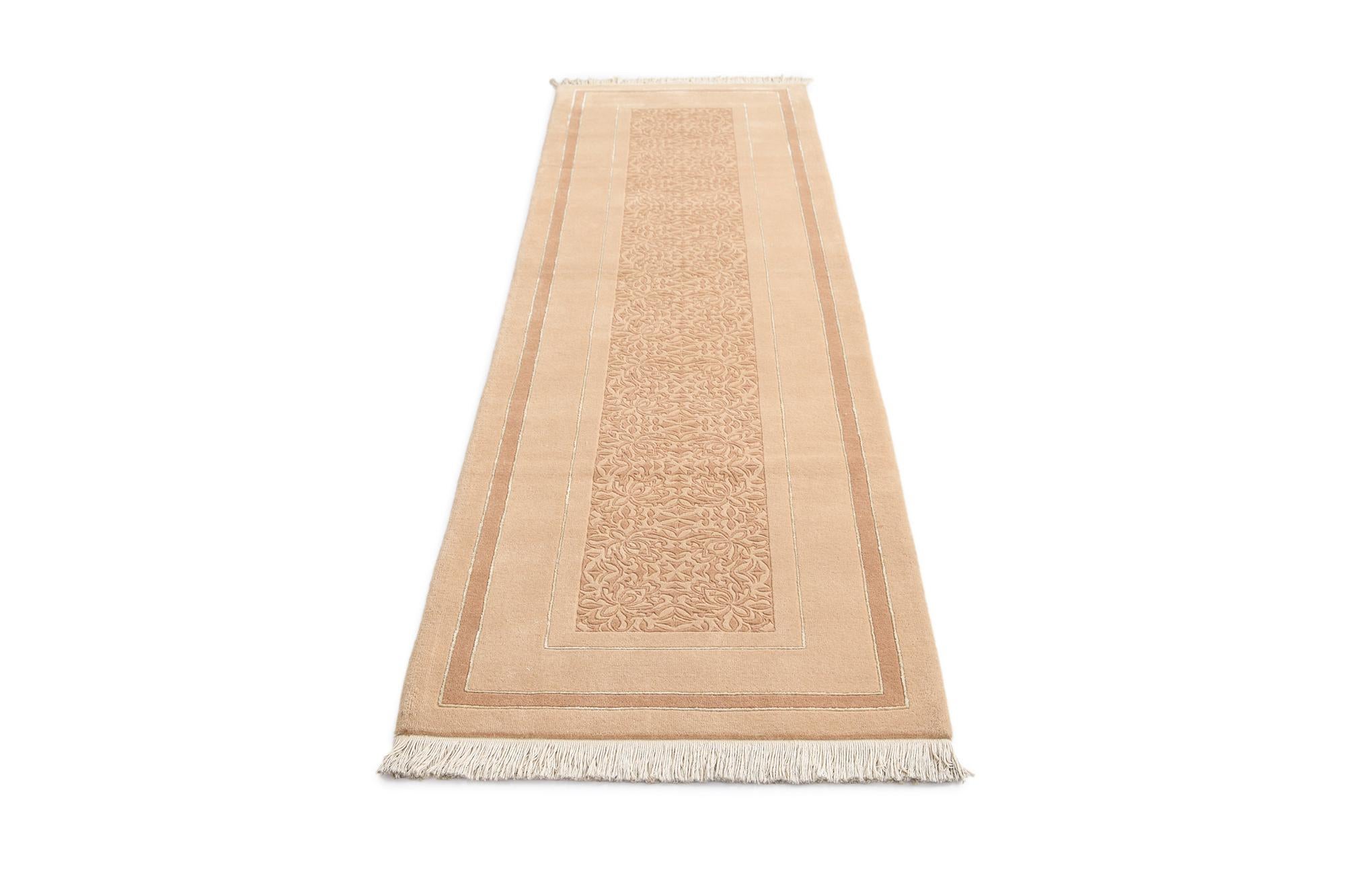 2' 8 x 9' 11 Darya Runner Rug