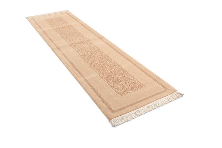 Detail image of 2' 9 x 10' Darya Runner Rug