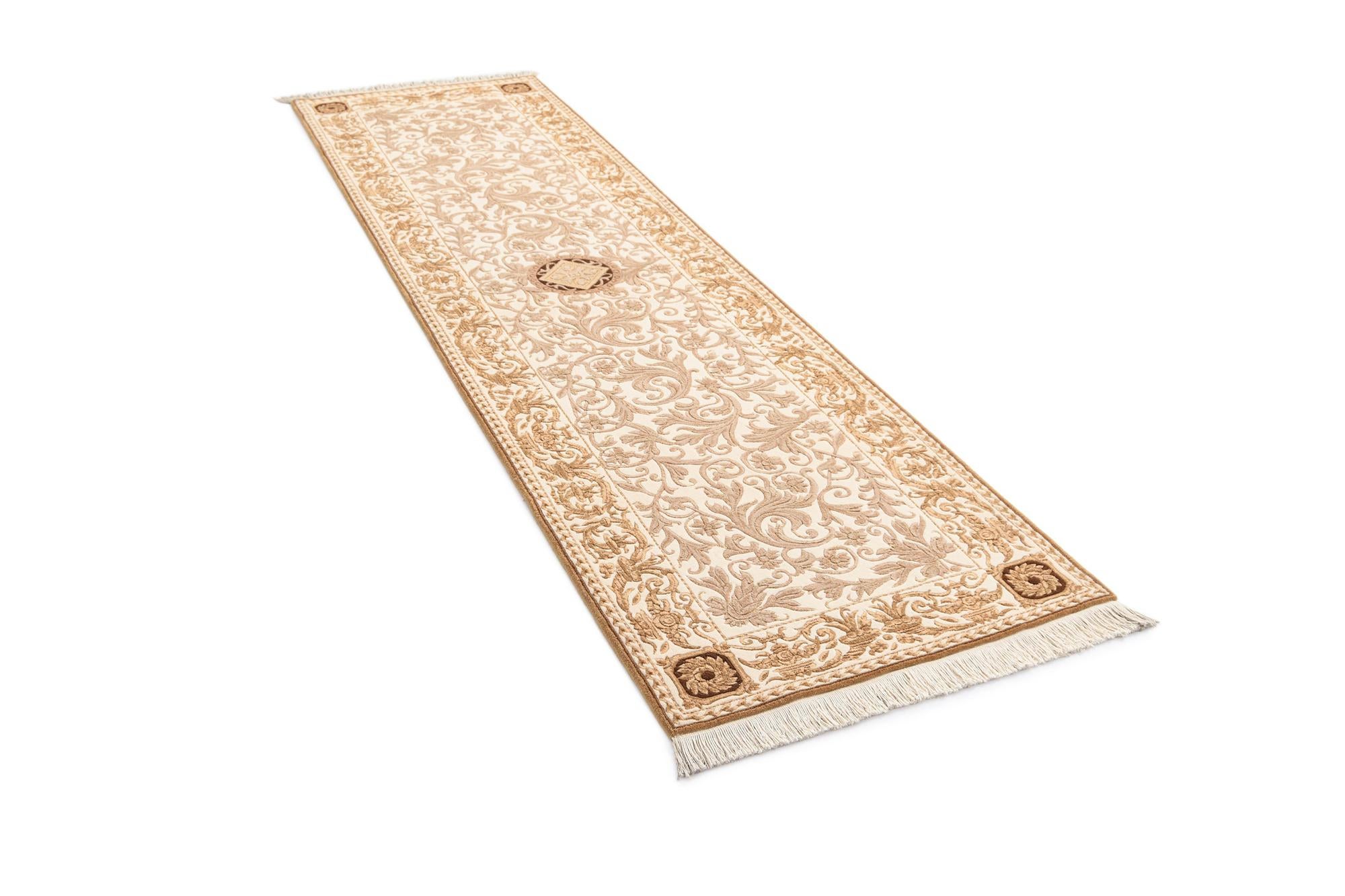 2' 8 x 9' 11 Darya Runner Rug