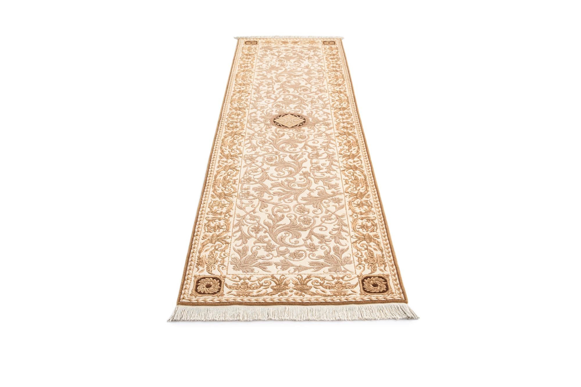 2' 8 x 9' 11 Darya Runner Rug